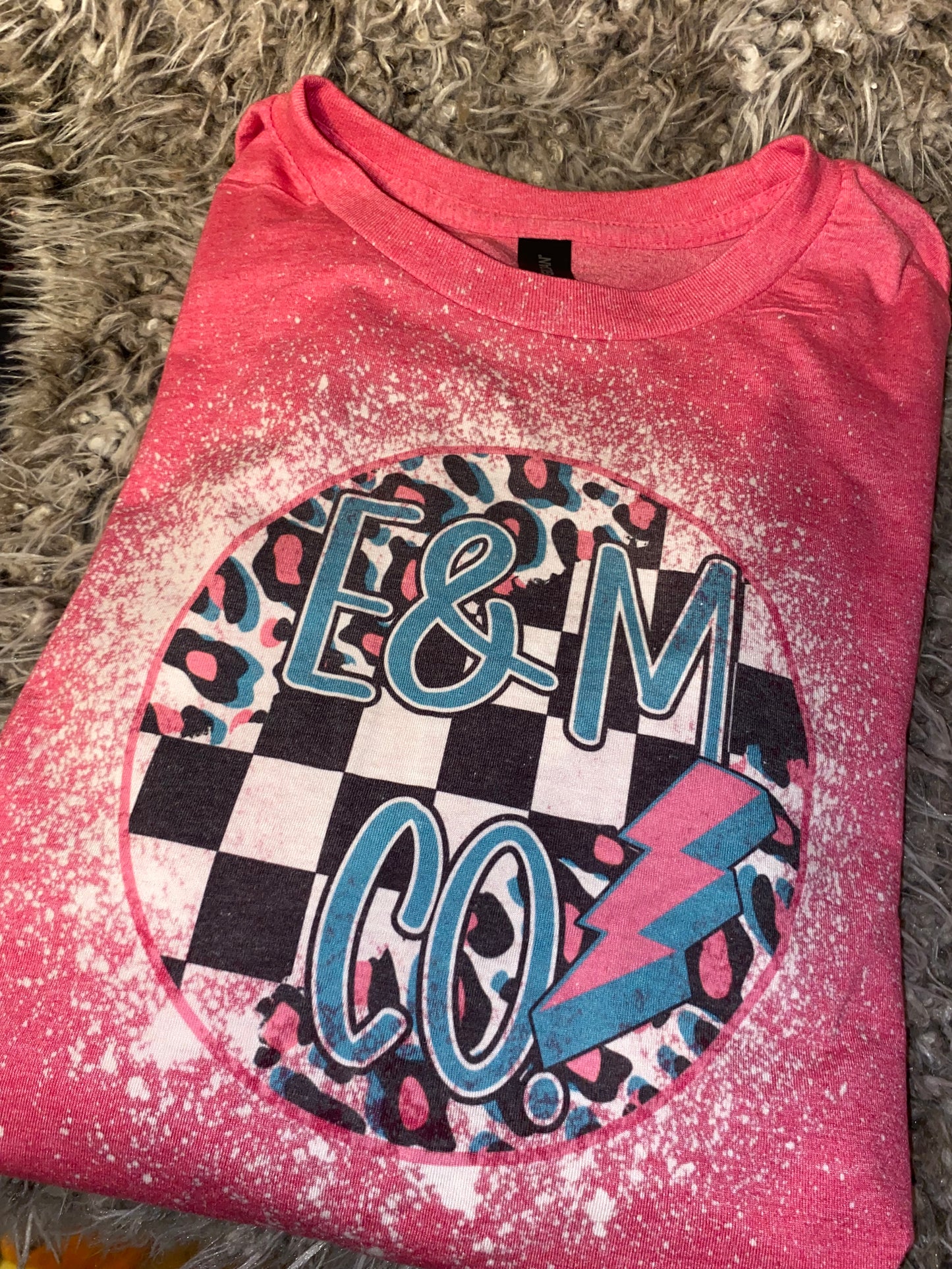 Logo tshirt