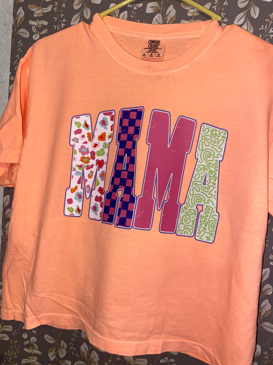 Low cut Mama Crop tee